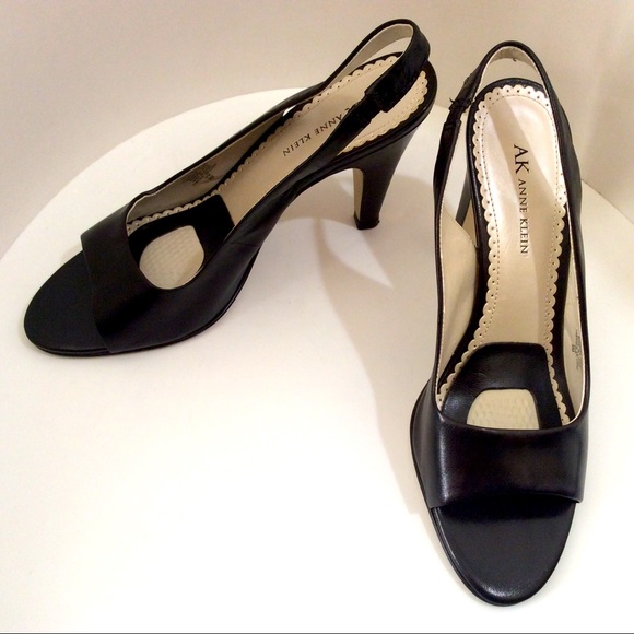 Anne Klein black leather upper slingback heels - Picture 2 of 5